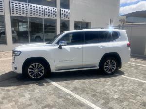 Toyota Land Cruiser 300 3.5T ZX - Image 17