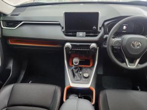Toyota RAV4 2.0 GX-R AWD - Image 6