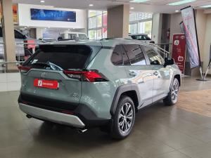 Toyota RAV4 2.0 GX-R AWD - Image 2