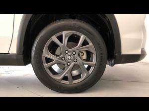 Toyota Urban Cruiser 1.5 XR manual - Image 17