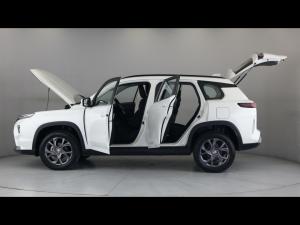 Toyota Urban Cruiser 1.5 XR manual - Image 26