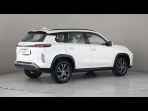 Toyota Urban Cruiser 1.5 XR manual - Image 2