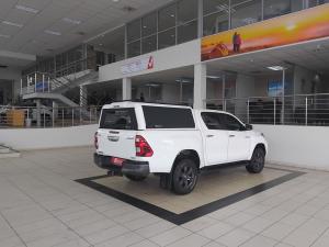 Toyota Hilux 2.8GD-6 double cab 4x4 Raider auto - Image 2