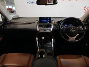 Lexus NX 300 EX - Image 6