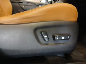 Lexus NX 300 EX - Image 19