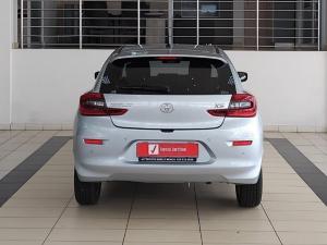 Toyota Starlet 1.5 XS auto - Image 5