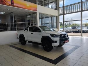 Toyota Hilux 2.8GD-6 Xtra cab 4x4 Legend manual - Image 1