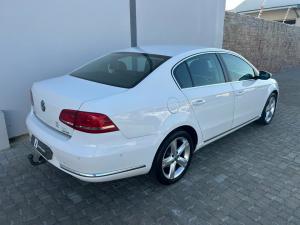 Volkswagen Passat 2.0TDI Comfortline auto - Image 2