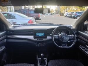 Toyota Rumion 1.5 TX manual - Image 6