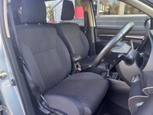 Toyota Rumion 1.5 TX manual - Image 14