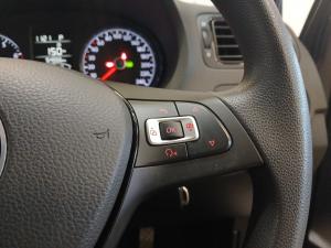 Volkswagen Polo Vivo hatch 1.6 Comfortline auto - Image 10