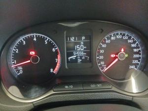 Volkswagen Polo Vivo hatch 1.6 Comfortline auto - Image 11