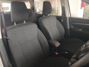 Toyota Rumion 1.5 TX automatic - Image 19
