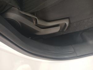 Toyota Starlet 1.5 Xi - Image 20