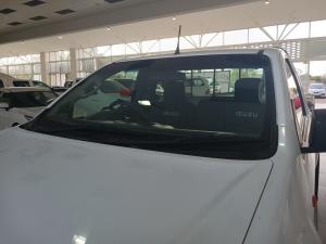 Isuzu D-MAX 250C Single Cab Chassis Cab - Image 13