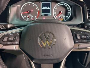 Volkswagen Polo 1.6 Life - Image 12