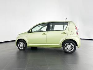 Daihatsu Sirion 1.3i automatic - Image 2