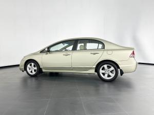 Honda Civic 1.8 VXi automatic - Image 3