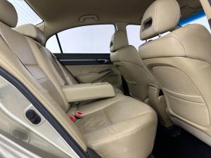 Honda Civic 1.8 VXi automatic - Image 9
