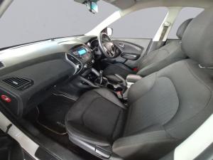 Hyundai iX35 2.0 Premium - Image 3