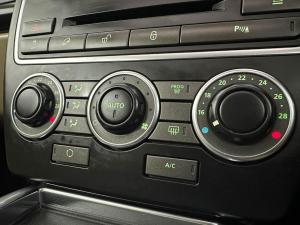 Land Rover Freelander II 2.2 SD4 SE automatic - Image 17