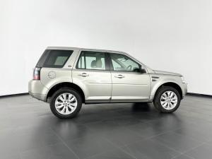 Land Rover Freelander II 2.2 SD4 SE automatic - Image 6