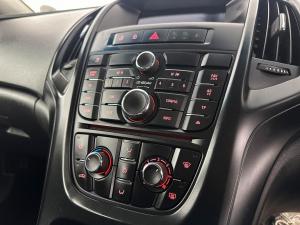 Opel Astra 1.4T Essentia 5-Door - Image 10