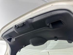 Peugeot 208 1.2 VTiActive 5-Door - Image 12