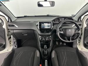 Peugeot 208 1.2 VTiActive 5-Door - Image 20