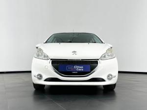 Peugeot 208 1.2 VTiActive 5-Door - Image 4