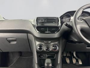 Peugeot 208 POP ART 1.0 Puretech 5-Door - Image 13