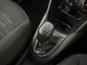 Peugeot 208 POP ART 1.0 Puretech 5-Door - Image 9