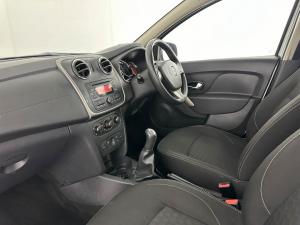 Renault Sandero 900 T Expression - Image 14