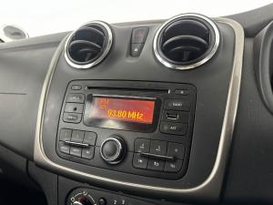 Renault Sandero 900 T Expression - Image 8