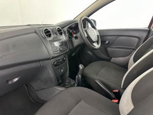 Renault Sandero 900 T Expression - Image 14