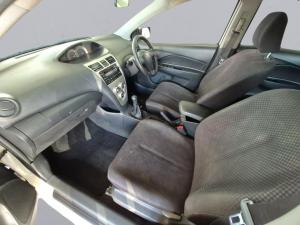 Toyota Yaris T3+ - Image 3