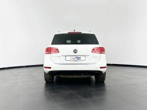 Volkswagen Touareg 3.0 V6 TDI TIP BLU180kw - Image 4