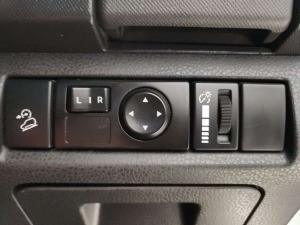 Isuzu D-MAX 250 HO HI-RIDE D/C - Image 19