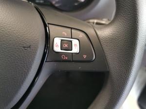 Volkswagen Polo Vivo hatch 1.4 Life - Image 18