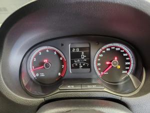 Volkswagen Polo Vivo hatch 1.4 - Image 11