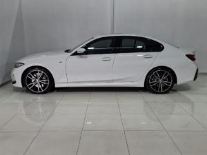 BMW 3 Series 330i M Sport - Image 2
