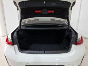 BMW 3 Series 330i M Sport - Image 5