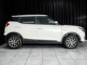 Mahindra XUV300 1.2T W6 - Image 3