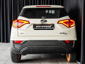 Mahindra XUV300 1.2T W6 - Image 4