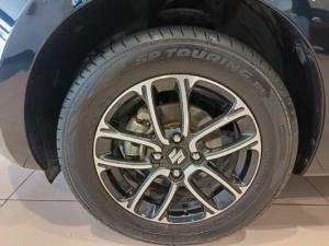 Suzuki Swift 1.2 GLX auto - Image 8