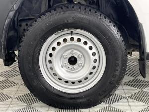 Nissan Navara 2.5DDTi single cab SE 4x4 - Image 10