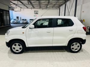 Suzuki S-Presso 1.0 GL manual - Image 6