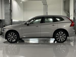 Volvo XC60 B6 AWD Ultimate Dark - Image 3