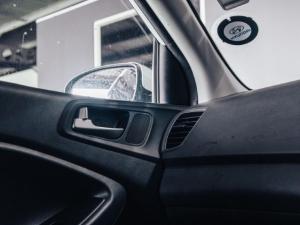 Hyundai i20 1.4 Fluid auto - Image 15