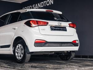 Hyundai i20 1.4 Fluid auto - Image 27